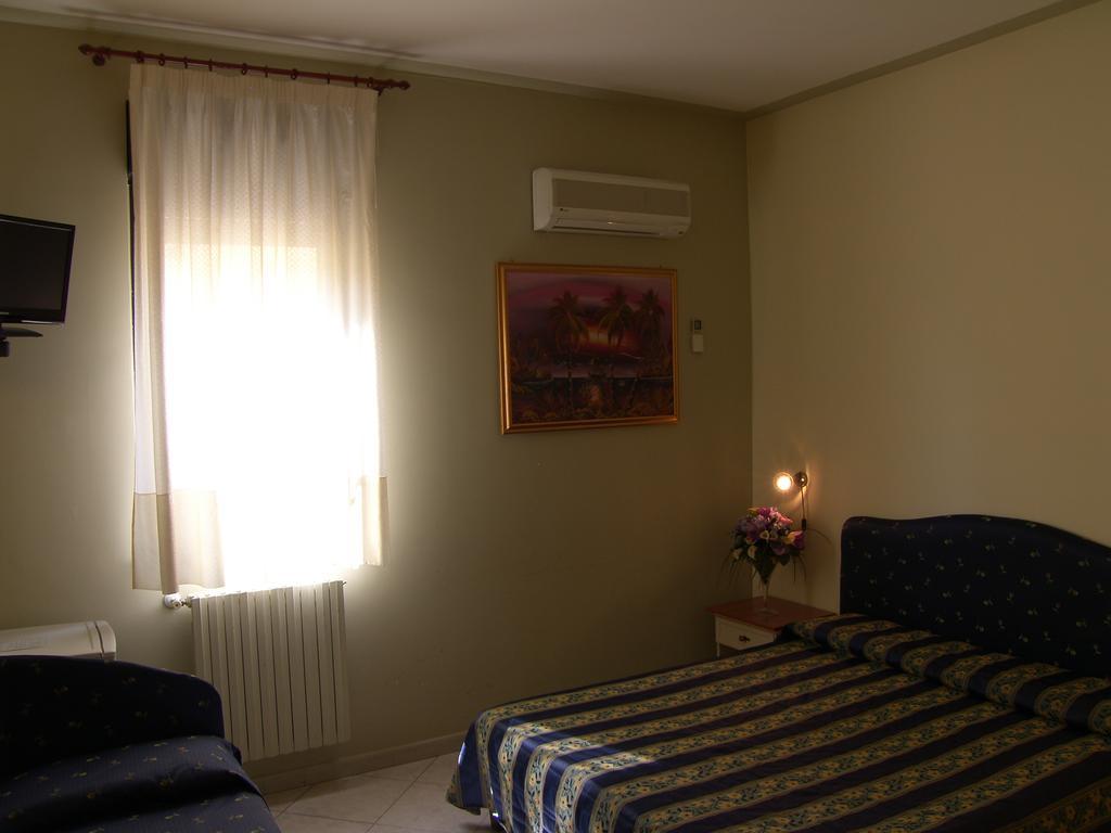 Hotel Genius